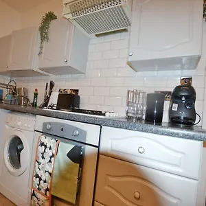 https://the-osborn-at-brick-lane.cambridgehotelsuk.com