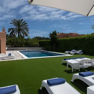 https://villa-boutique-can-bellotera.ibizaislandhotels.net