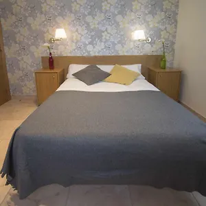 Appartement Mugarri, Povena